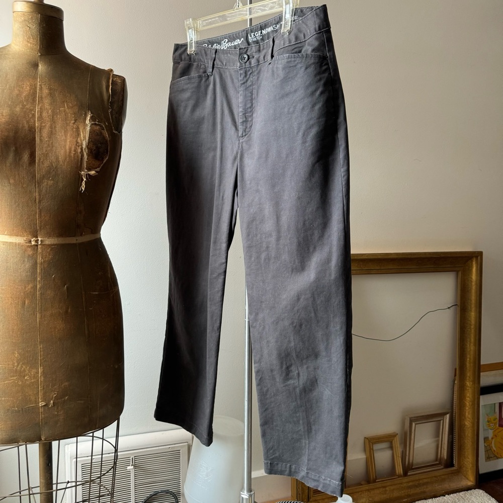 EDDIE BAUER ladies’ 10T cropped trousers in brushed twill, med gray, so soft!